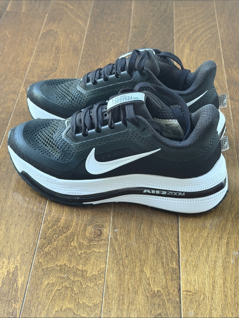 Nike Pegasus Premium Running Shoes Size 6.5